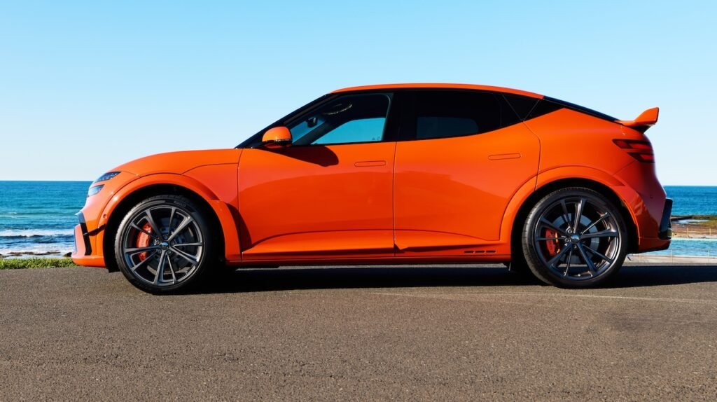 2026 Genesis GV60 Magma.