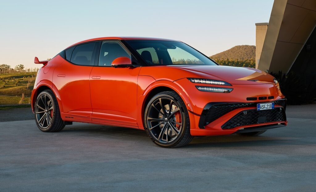 2026 Genesis GV60 Magma.