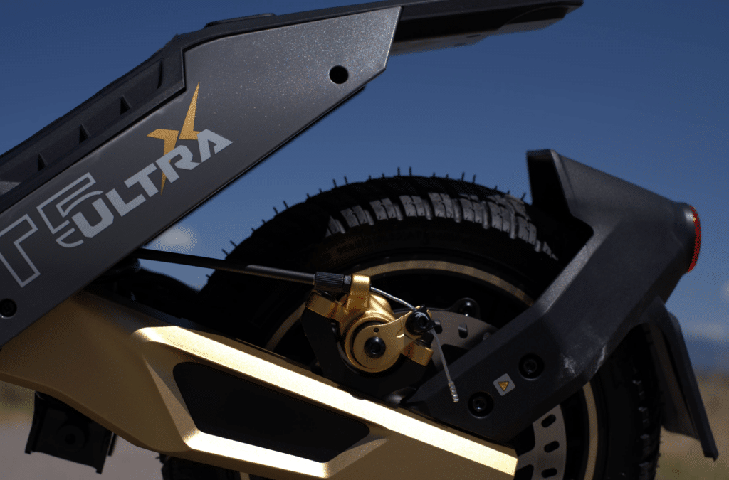 Navee NT5 Ultra X Review 11 Navee NT5 Ultra X mechanical brake and rotor