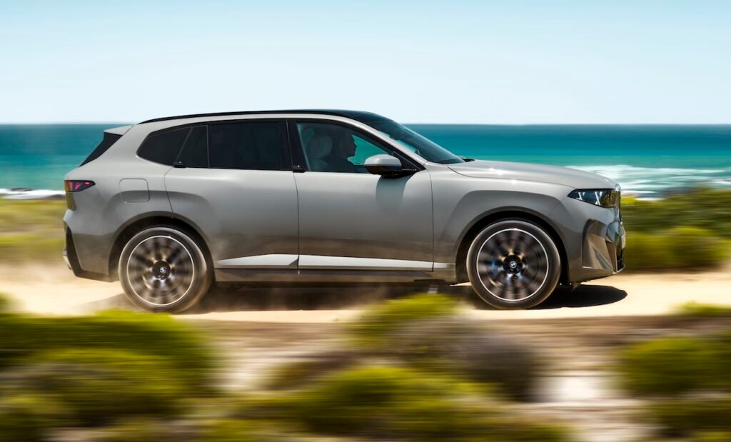 2027 BMW iX5.