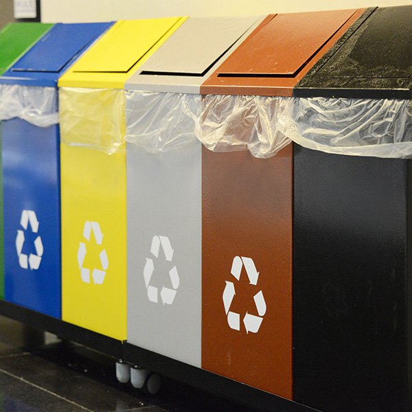 Example of a poorly designed recycling station causing contamination