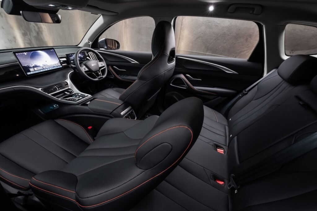 2026 BYD Sealion 5.