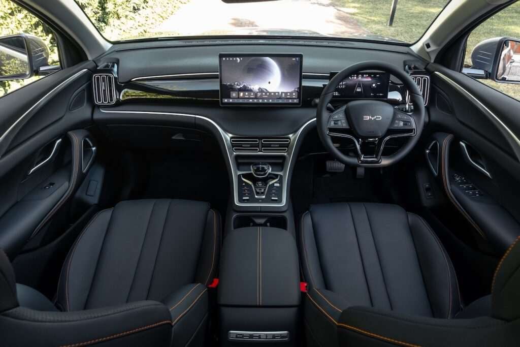 2026 BYD Sealion 5.