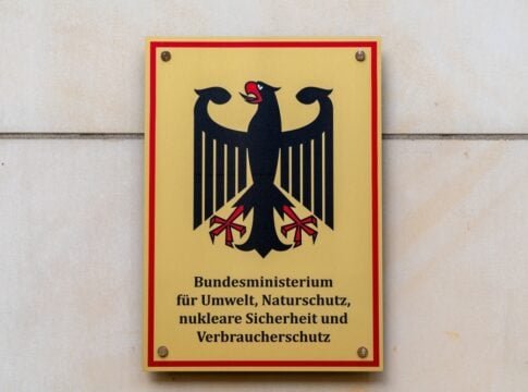 ExxonMobil Hit as Germany Revokes 2.1 Million Carbon Credits From Chinese Projects