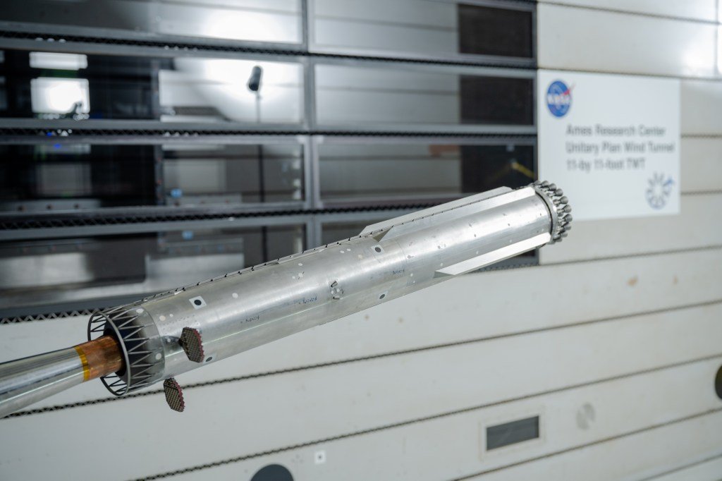 Engineers at NASA Ames conduct transonic and supersonic wind testing on a 1.2% scale model of the Super Heavy Version 3 rocket that will launch the Starship human landing system.