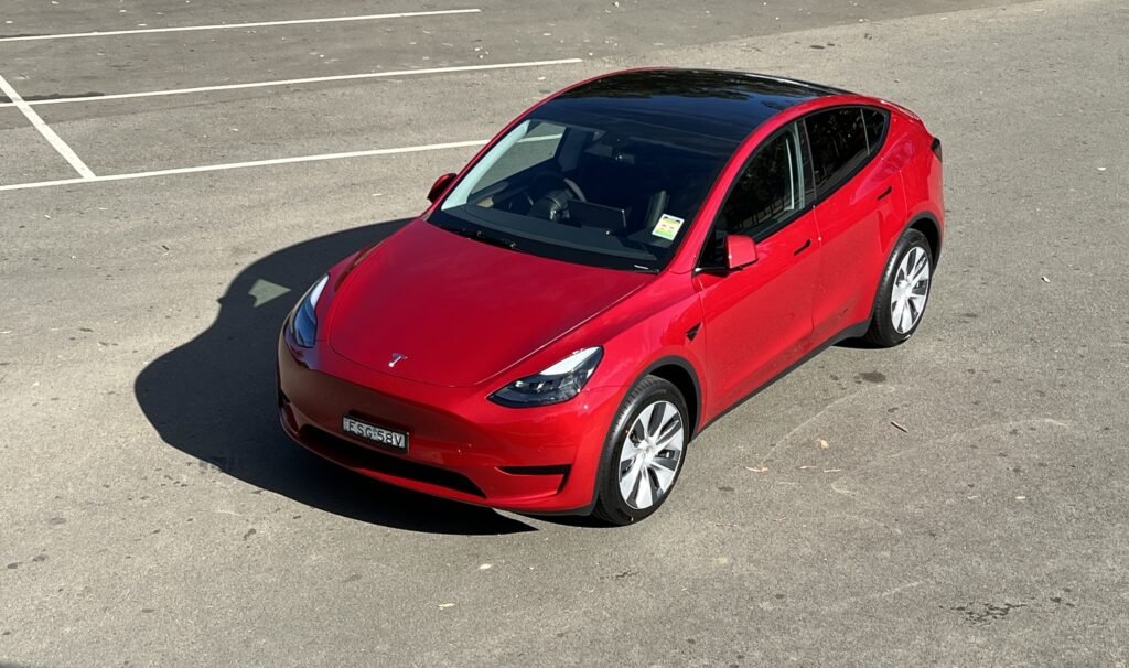 Tesla Model Y Rear-Wheel Drive