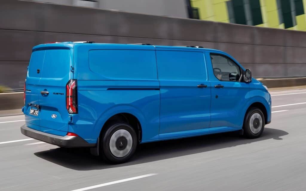 2025 Ford E-Transit Custom Trend.