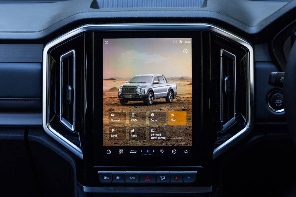 2026 JAC Hunter PHEV.