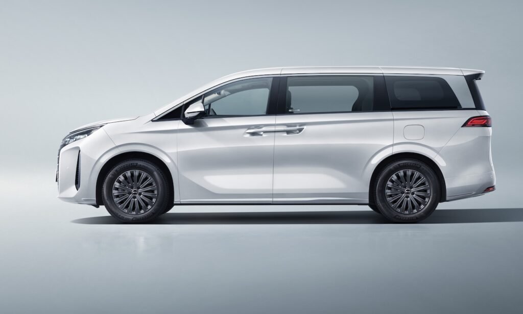 2026 BYD M9.