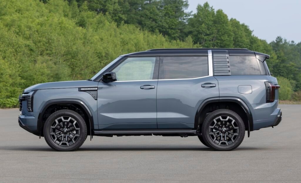 2026 Mitsubishi Pajero.