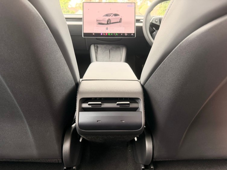 2026 Tesla Model 3 Rear-Wheel Drive