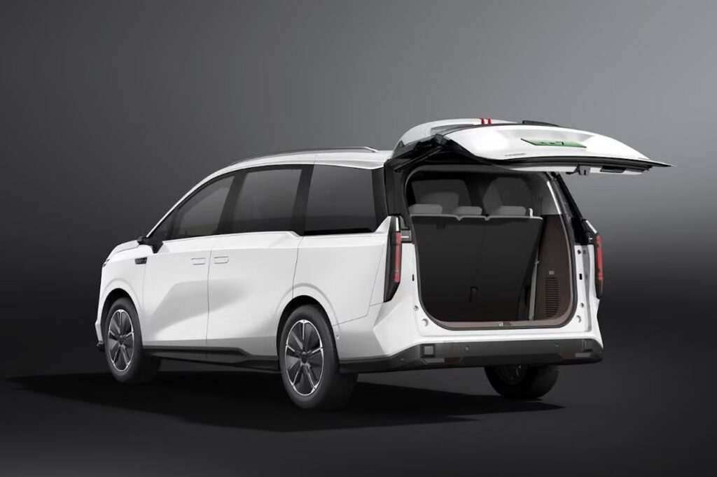 2026 LDV Mifa 7.