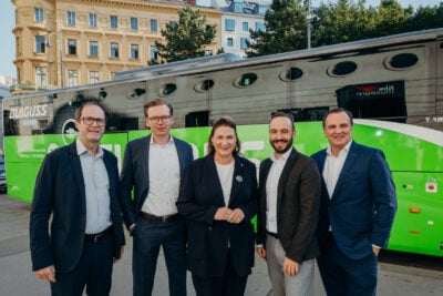 Elektrischer Yutong-Fernbus von FlixBus auf der Strecke Wien–Bratislava