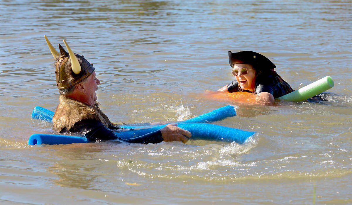 Brian Williams taunts his daughter Sarah when she begins to gain on him close to the finish line. Photo: Diana Martin