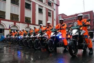 Kolkata police ultraviolette x skyforce electric motorcycle flag off ceremony cropped