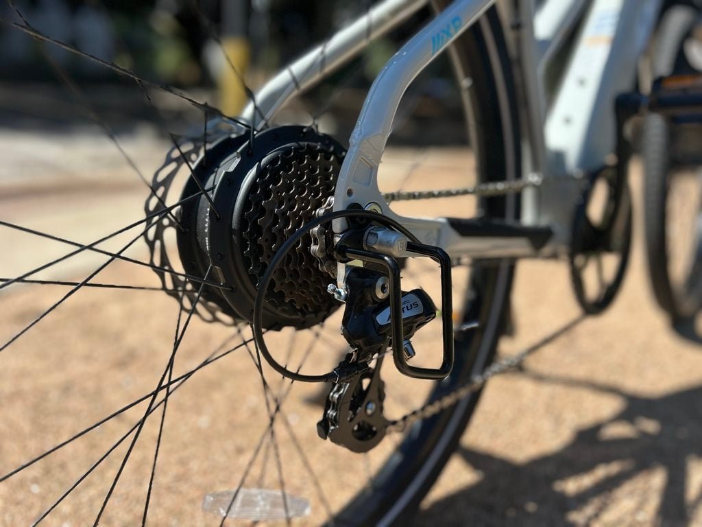 Lectric XPress Lite 500W rear hub motor with the Shimano Altus 8-speed cassette and derailleur