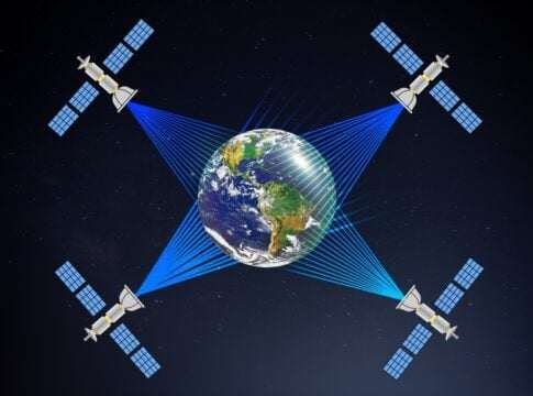Pentagon Bets on Space Solar Power as Solar Market Hits Record Growth