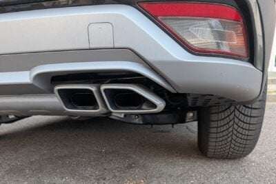 Auspuff co2 verbrenner hyundai symbolbild