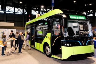 Vinfast electric bus cropped